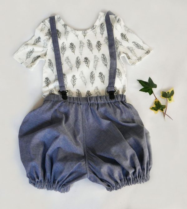 bubble shorts and t shirt