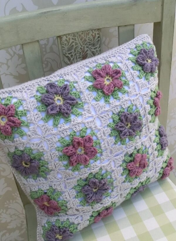 crochet pillow cover